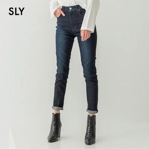 SLY Classic Stonewashed Slim Straight Jeans Size 26 Dark Blue Japan